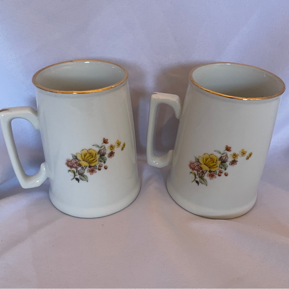 Vintage Fairmont Perfect Porcelain Mugs - Picture 4 of 8